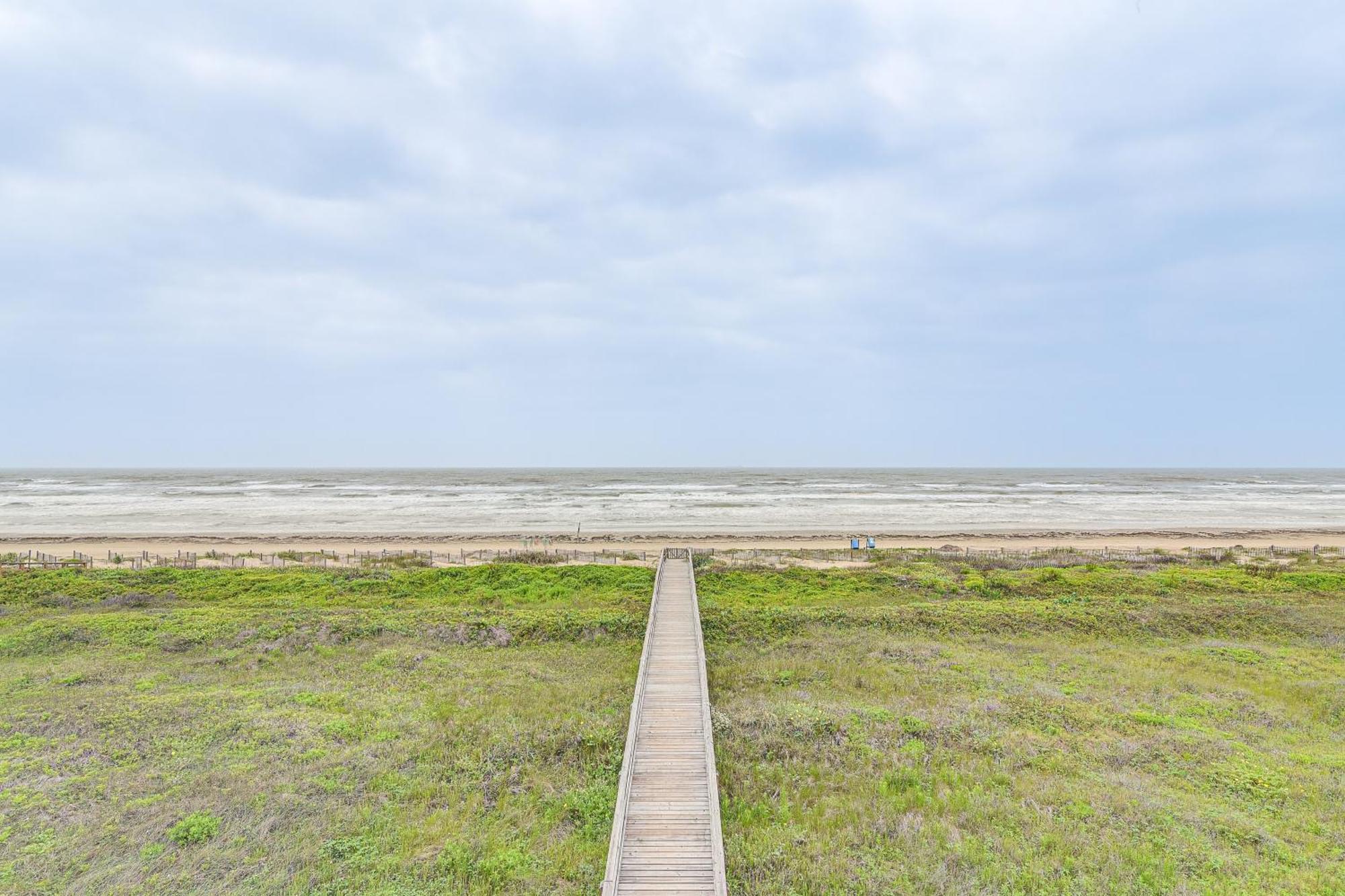 Beachfront Texas Retreat - 2 Decks, Patio And Views! Серфсайд-Бич Экстерьер фото